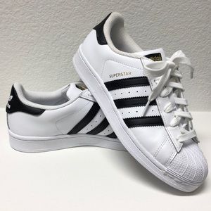 Adidas superstar size 6.0 women’s